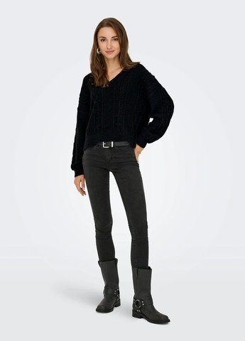 Черный демисезонный свитер пуловер Only