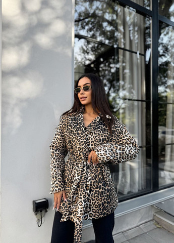 Коричнева демісезонна куртка No Brand