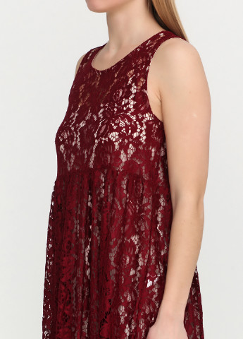 Бордовое кэжуал платье Lumina с орнаментом