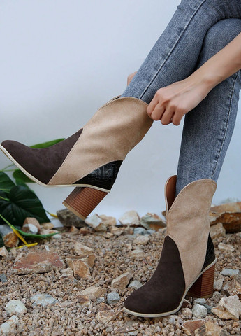 Осенние сапоги казаки SHEIN