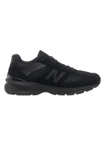 Чорні кросівки m990bb5 демісезон New Balance 990 V5 FULL BLACK