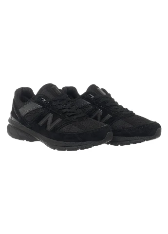 Чорні кросівки m990bb5 демісезон New Balance 990 V5 FULL BLACK