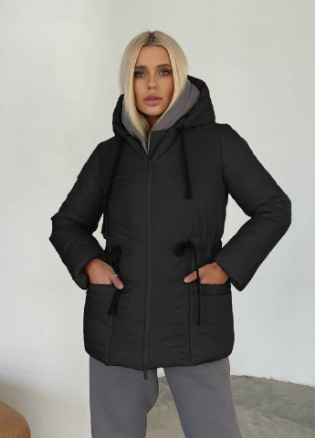 Чорна зимня куртка Nenka