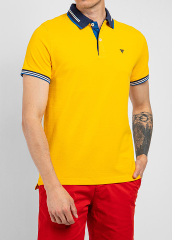 Желтая мужская футболка поло Fred Mello