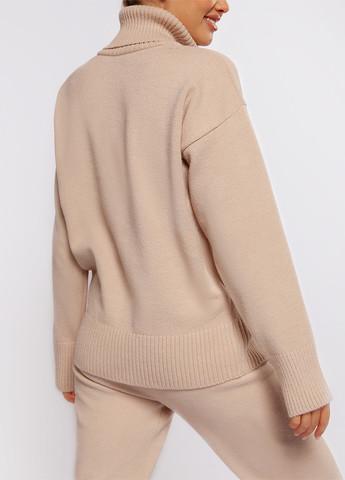 Светло-бежевый зимний свитер Sewel
