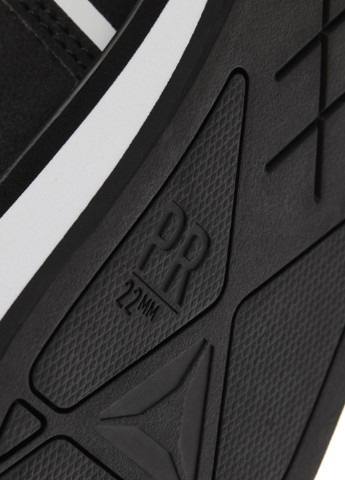 Черные всесезонные кроссовки Reebok Lifter PR
