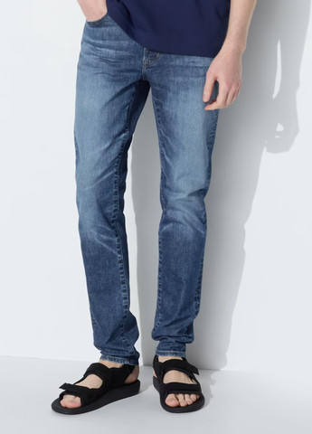 Синие демисезонные зауженные джинсы Uniqlo