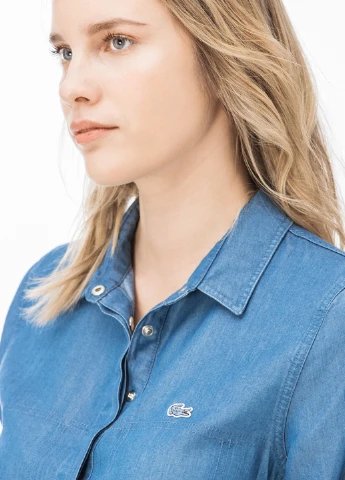 Светло-синее джинсовое платье рубашка Lacoste однотонное