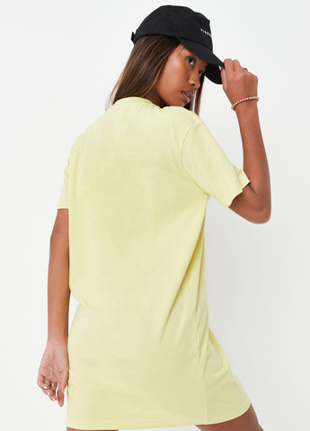 Желтое кэжуал платье платье-футболка Missguided однотонное