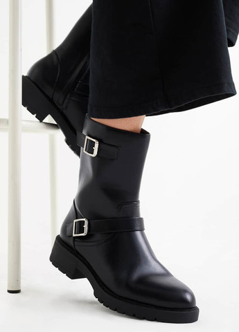 Осенние ботинки C&A с пряжкой из искусственной кожи