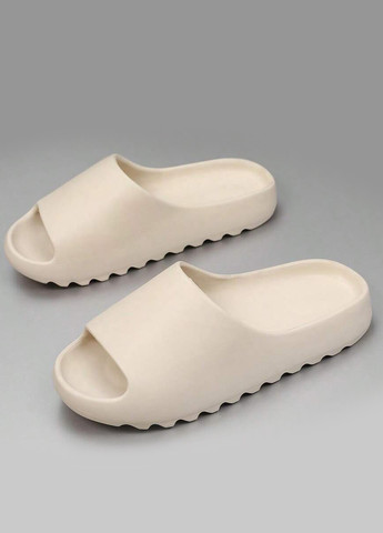 Светло-бежевые кэжуал шлепанцы SHEIN