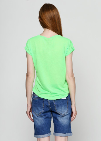 Зеленая летняя футболка Madoc