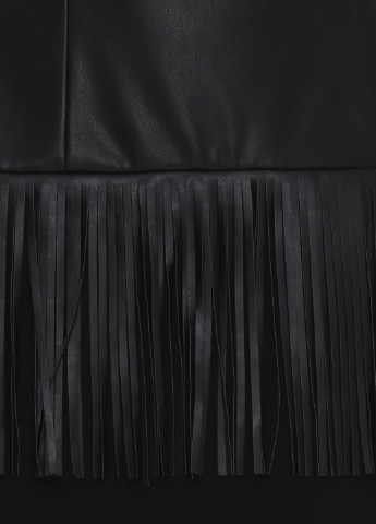 Чорна коктейльна сукня а-силует Guess однотонна