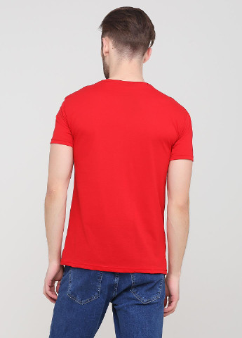 Червона футболка Exelen