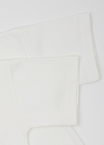 Молочная летняя футболка Фламинго