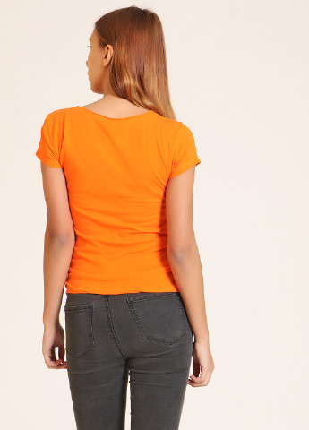 Оранжевая летняя футболка W&R