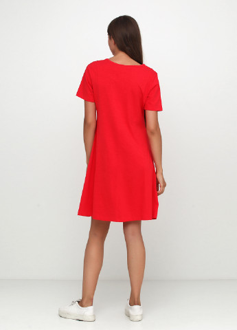 Красное кэжуал платье платье-футболка Free Quent однотонное