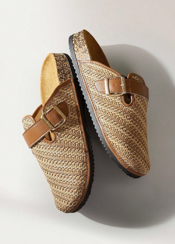 Коричневые туфли SHEIN без каблука