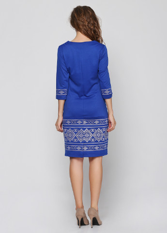 Синее кэжуал платье короткое ЕтноМодерн с орнаментом