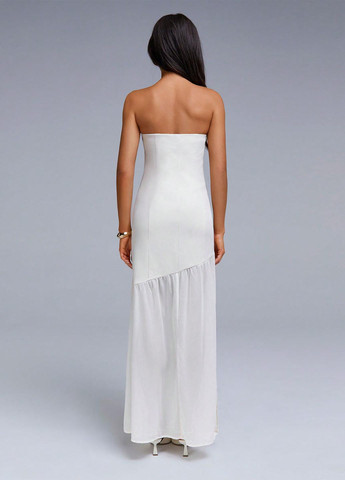 Айвори вечернее платье с открытыми плечами, бандо, с открытой спиной SHEIN однотонное