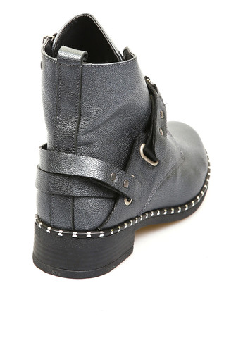 Осенние ботинки Lonza с заклепками, с пряжкой