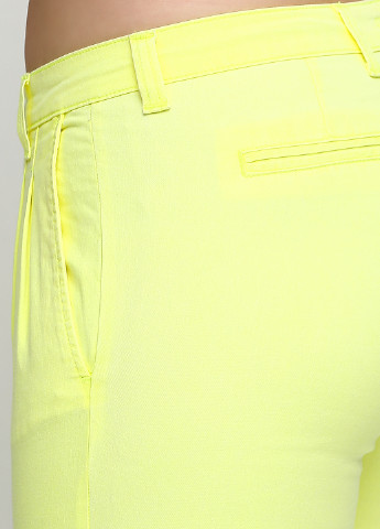 Желтые кэжуал демисезонные зауженные брюки Amy Gee