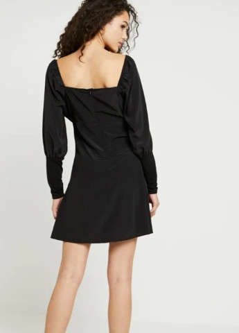 Чорна кежуал сукня Vila Clothes однотонна