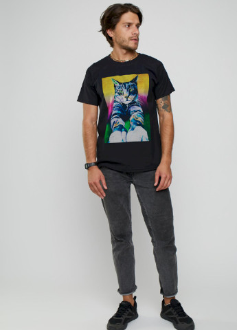 Чорна футболка чоловіча YAPPI