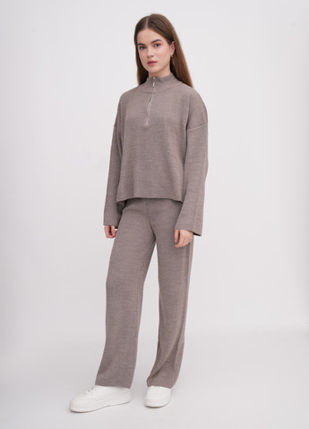 Кофейный демисезонный свитер EQUILIBRI