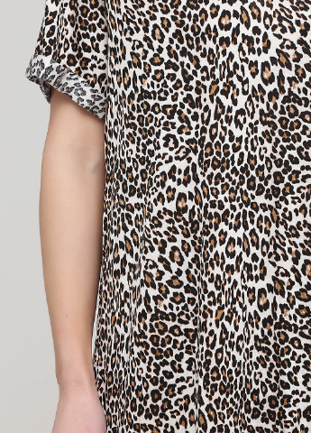 Бежевое кэжуал платье платье-футболка H&M леопардовый