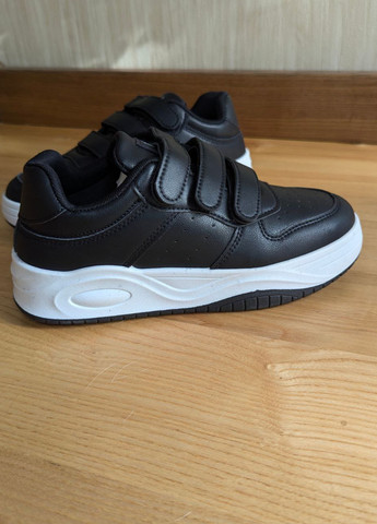 Чорні кеди Vi