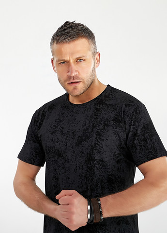 Черная футболка Demma