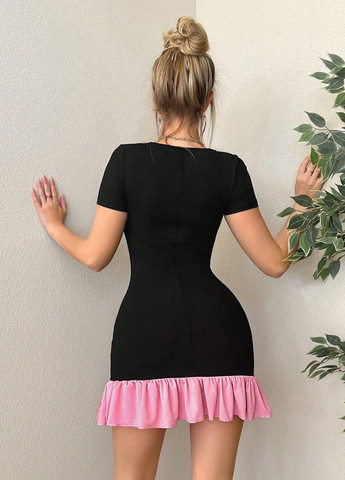 Чорна кежуал сукня SHEIN однотонна