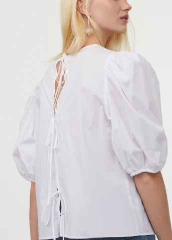 Белая кэжуал рубашка однотонная H&M