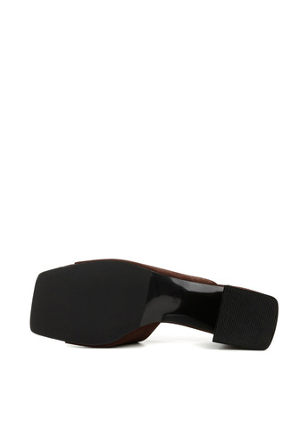 Темно-коричневые шлепанцы Le'BERDES