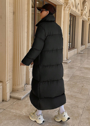 Чорна зимня куртка SHEIN