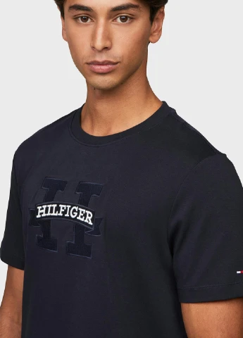 Темно-синя футболка Tommy Hilfiger
