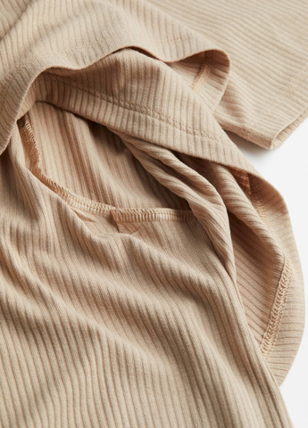 Бежевое кэжуал платье для беременных и кормящих платье-футболка H&M однотонное