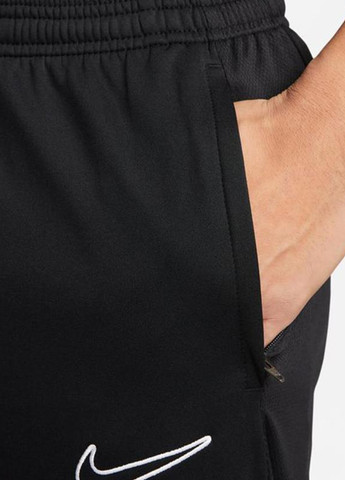 Черные спортивные, кэжуал демисезонные зауженные брюки Nike