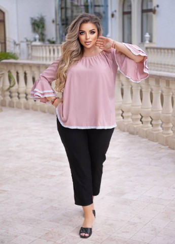 Темно-розовая женская блуза рюши софт с кружевной отделкой пудрового цвета р.50/52 357847 New Trend