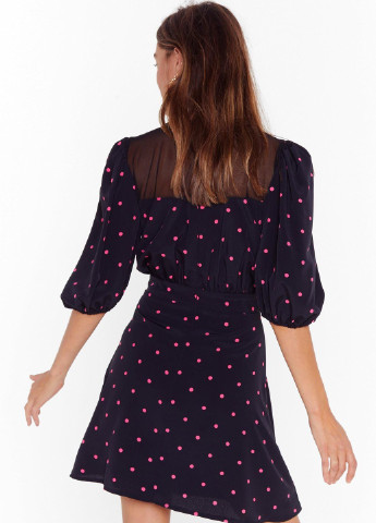 Чорна кежуал сукня Nasty Gal в горошок