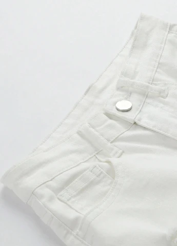 Белые демисезонные скинни джинсы SHEIN