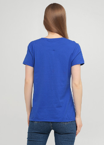 Синяя летняя футболка Hanes