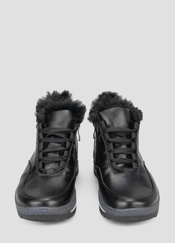 Черные зимние кроссовки Libero