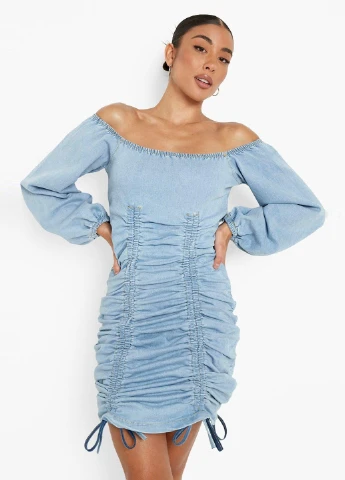Голубое джинсовое платье футляр Boohoo однотонное