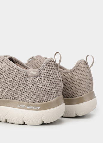 Бежевые демисезонные кроссовки Skechers