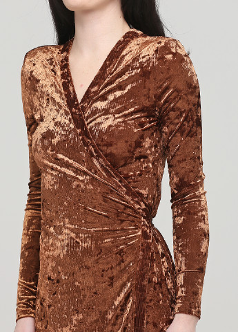Светло-коричневое коктейльное платье на запах Care Label однотонное