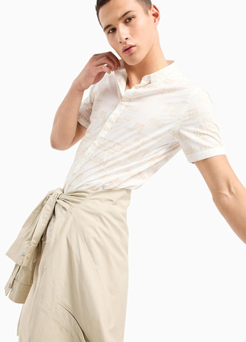 Молочная кэжуал рубашка с надписями Armani Exchange