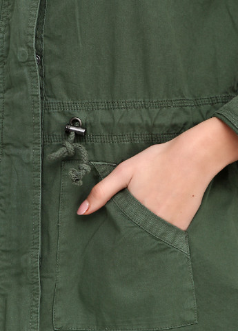 Зеленая демисезонная куртка Jean Pascale