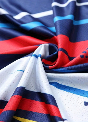 Синя футболка SHEIN